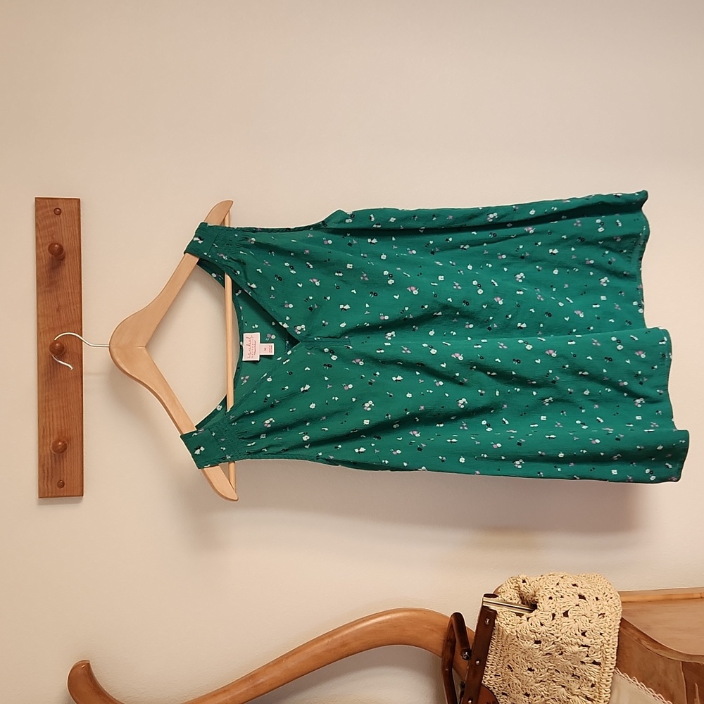 Isabel Maternity Green Patterned Short Sleeved Blouse (Size Medium)